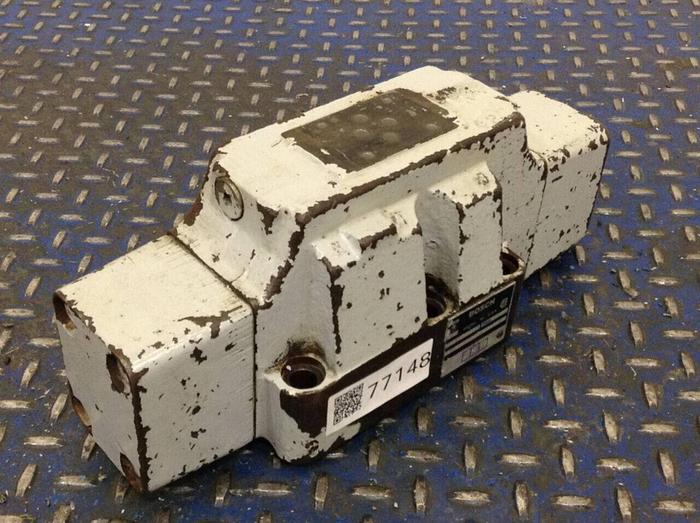 Used BOSHART INDUSTRIES Directional Valve 9810235026 #77148