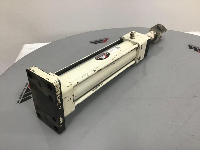 Used TOSHIBA Injection Sled Cylinder ISF150SII-5B / SC #131811