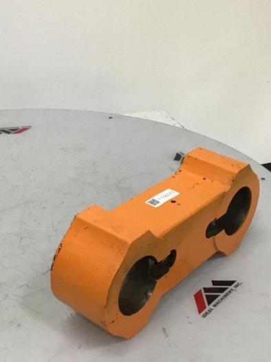 Used CINCINNATI MILACRON Toggle Link VT220-17 / TL Used