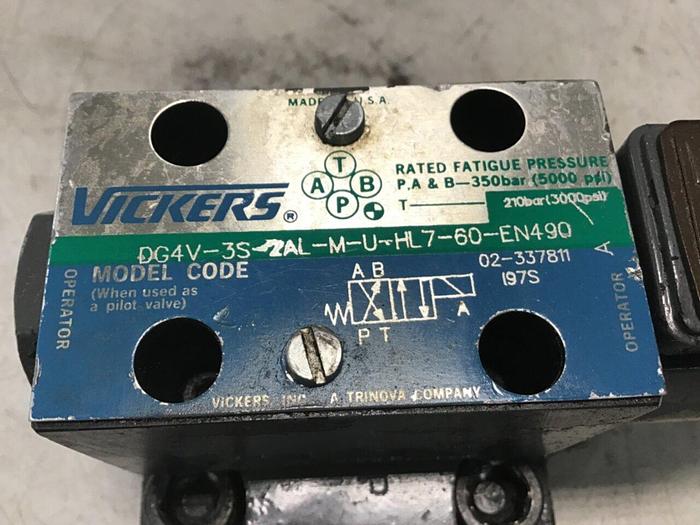 Used VICKERS Valve DG4V3S2AMUHL760EN490 USED