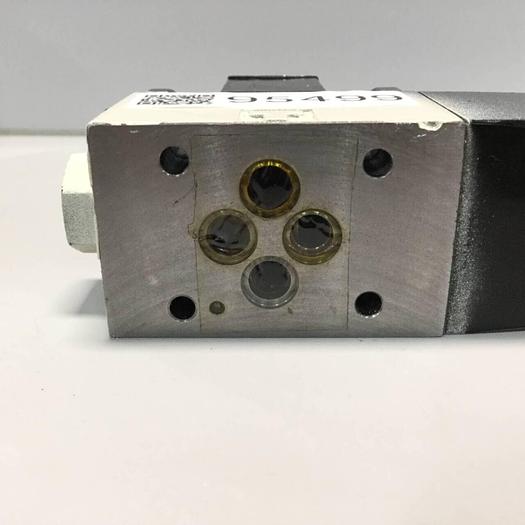 Used VICKERS Tokimec Directional Control Valve DG4V322AMP7H750 #95502