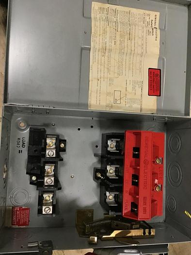 Used GENERAL ELECTRIC / GE 30 Amp Safety Switch TH3361 #125045