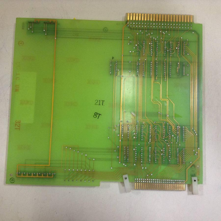Used CINCINNATI MILACRON Circuit Board 3-531-3722A USED