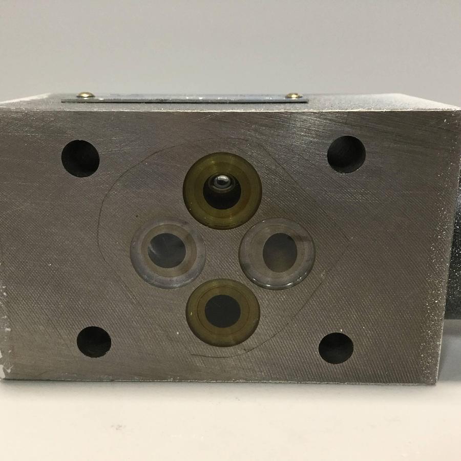 Used TOKIMEC Pressure Relief Valve TGMC-3-PT-FW-10-S1 Used