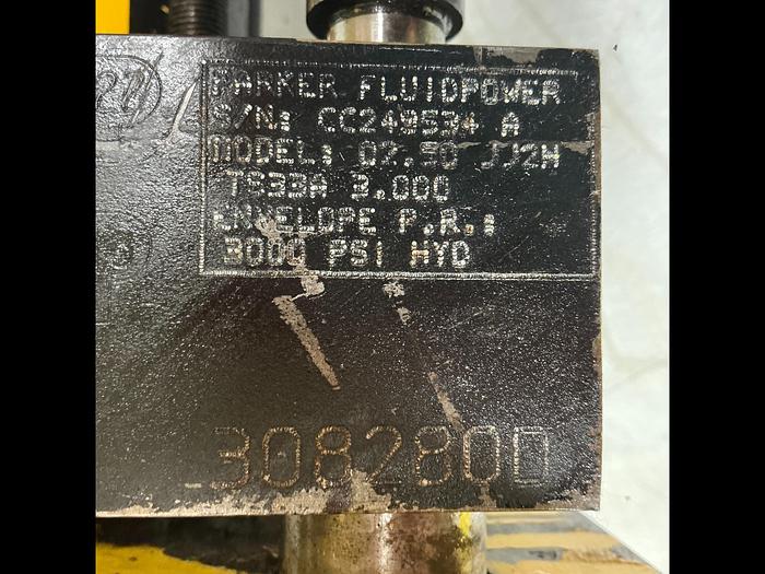 Used PARKER 02.50 JJ2H TS33A 3.000