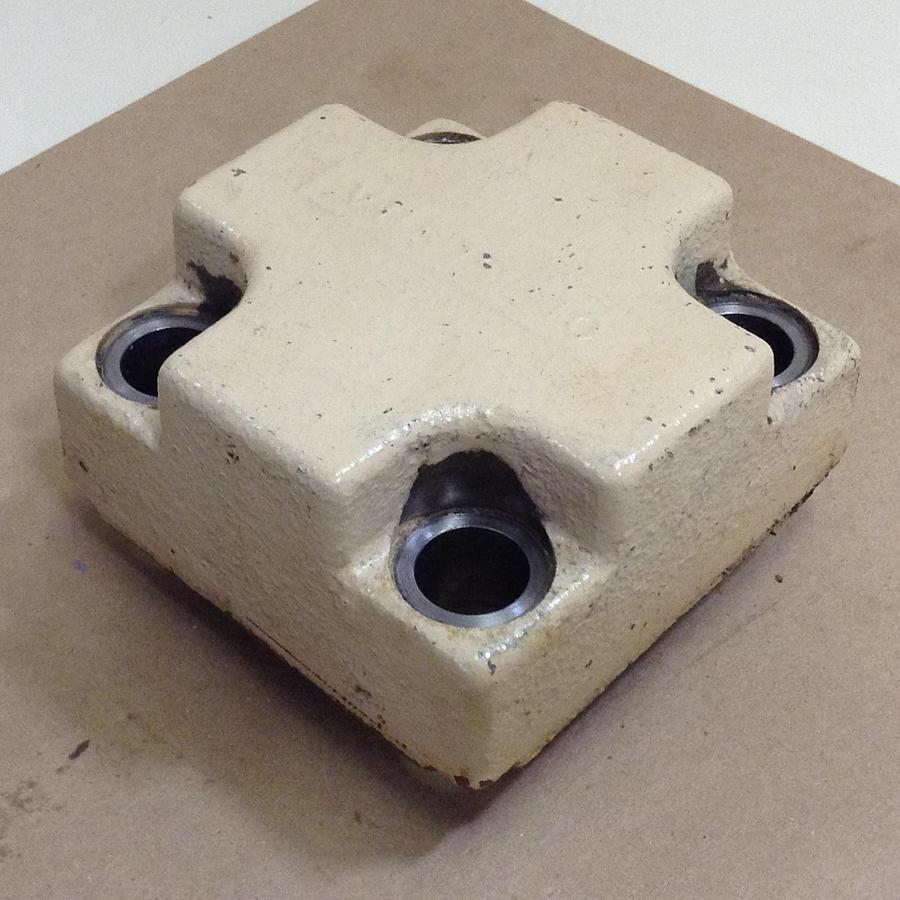 Used VICKERS Cartridge Valve CVC32NT3910JA Used