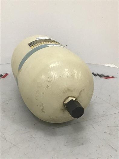 Used GREER HYDRAULICS Accumulator 857700 / 82020268 #117989