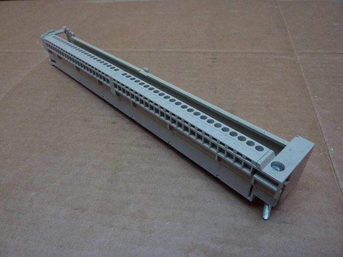 SIEMENS Terminal Block 6ES5 490-7LB21 #24705
