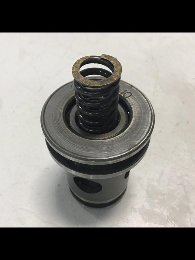 Used VICKERS Cartridge Valve Insert 25-D20-10 USED