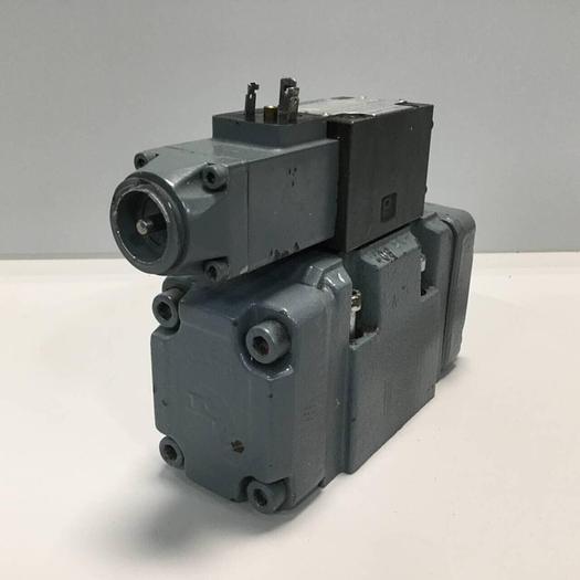 Used REXROTH Valve 4WEH10D406AG24NETZ4 Used