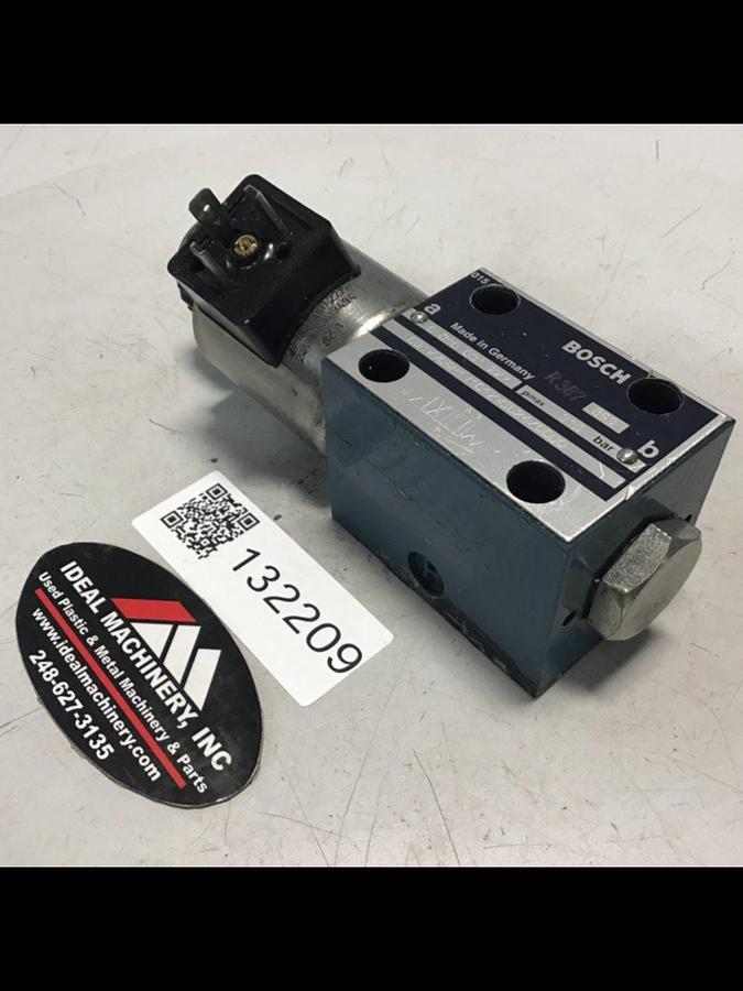Used BOSCH Directional Valve 0 810 091 227 Used
