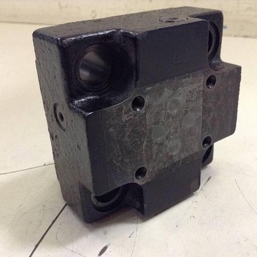 Used VICKERS Valve CVCS25D3S210S32AP110Z108 #88245