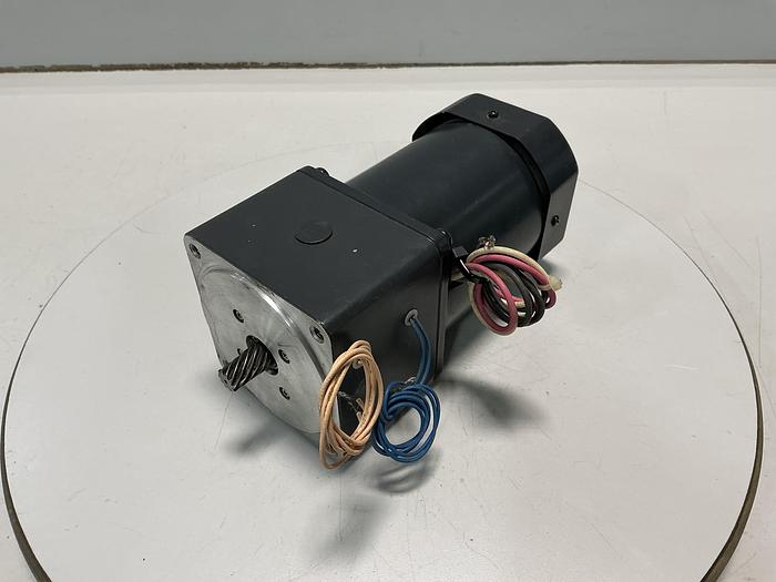 Used ORIENTAL MOTOR 5IK60GU-AW-CB1