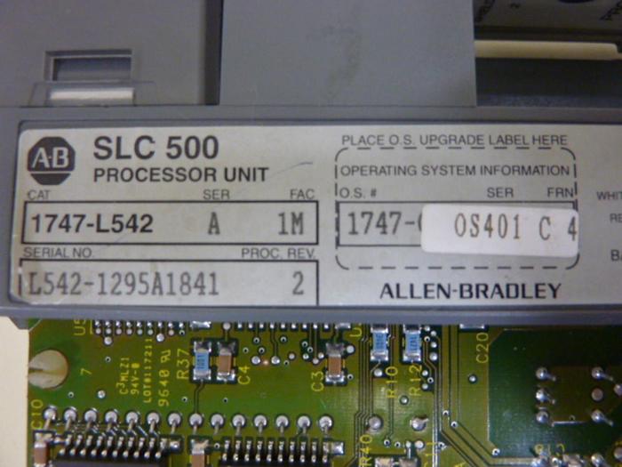 Used ALLEN BRADLEY 5/04 Processor Module 1747-L542 SER A #53647