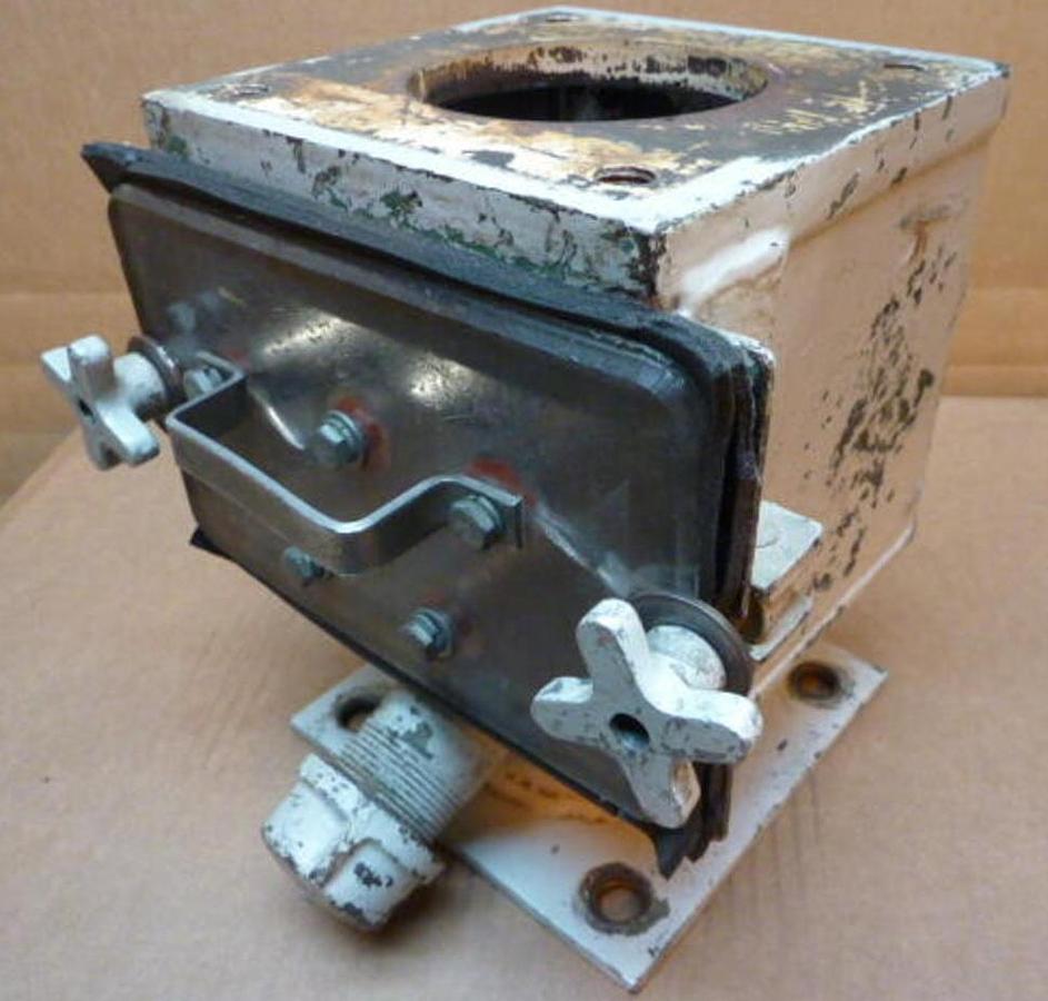 Used METAL FABRICATOR Drawer Magnet MAGNET326 USED