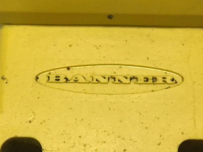 Used BANNER ENGINEERING Photoelectric Sensor Q45BB6DXQ5 #128514