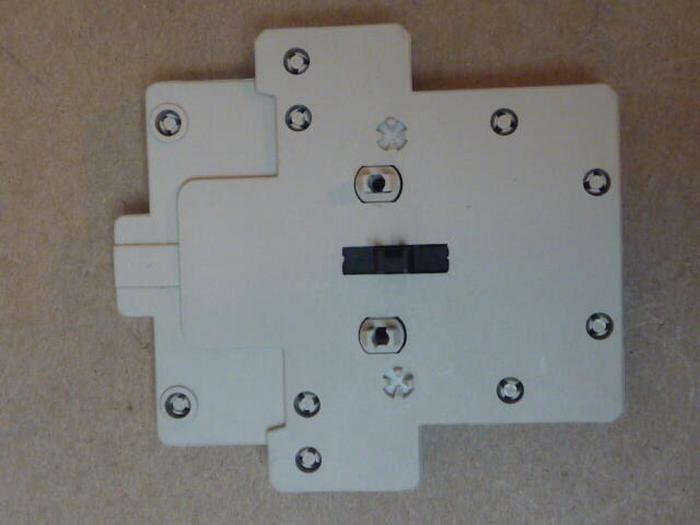 Used GENERAL ELECTRIC / GE Auxiliary Contact BCLL20 #31619