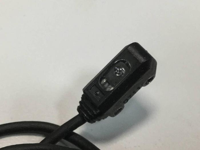 Used OMRON Photoelectric Sensor E3T-ST11 #99354