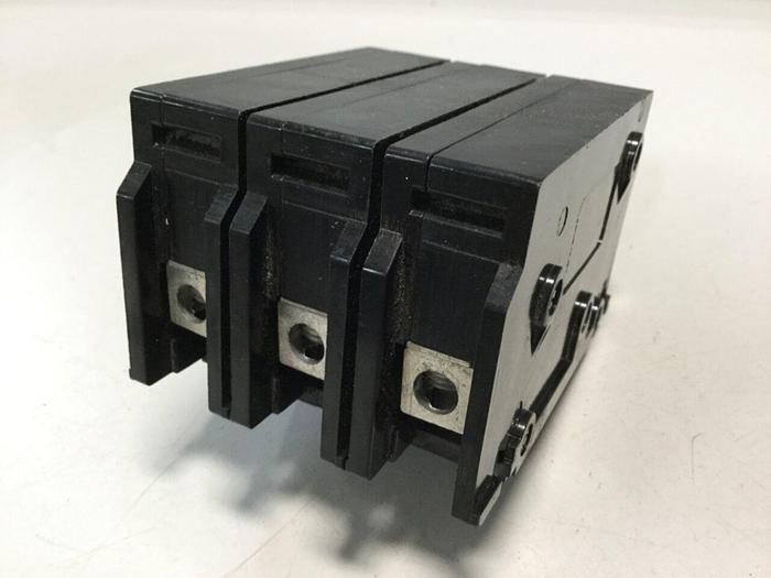 Used WESTINGHOUSE 30 Amp Breaker QC3030HE #109819