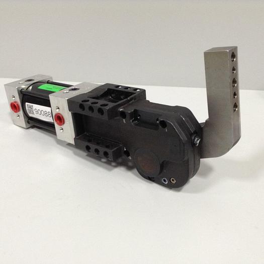 Used DESTACO Pneumatic Hold Clamp 991MAR-031M-270B-57-44-DS #90088