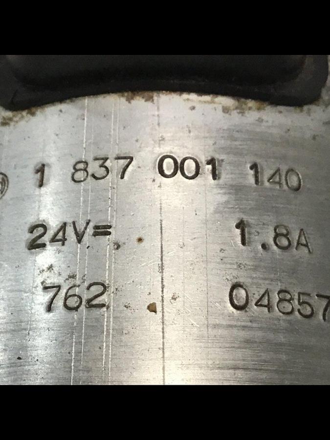 Used BOSCH Valve 0 810 001 845 Used