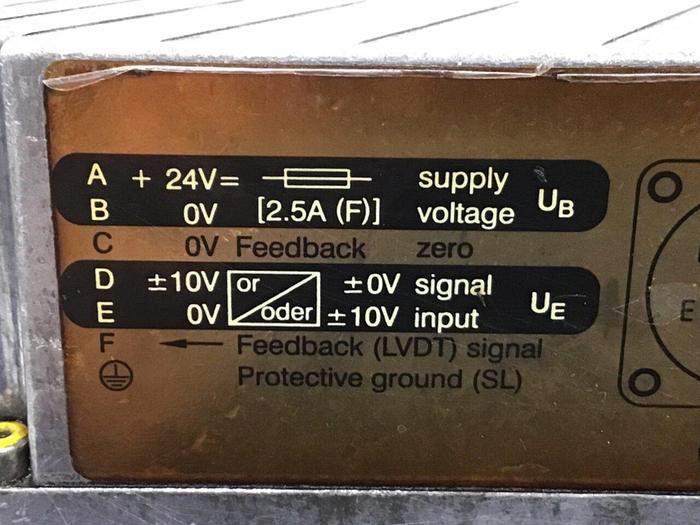 Used BOSCH 4-Way Solenoid Directional Servo Valve 0 811 404 601 USED