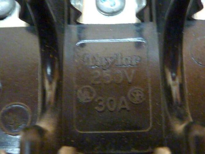 Used GOULD 30 Amp Fuse Holder 20303 #30087