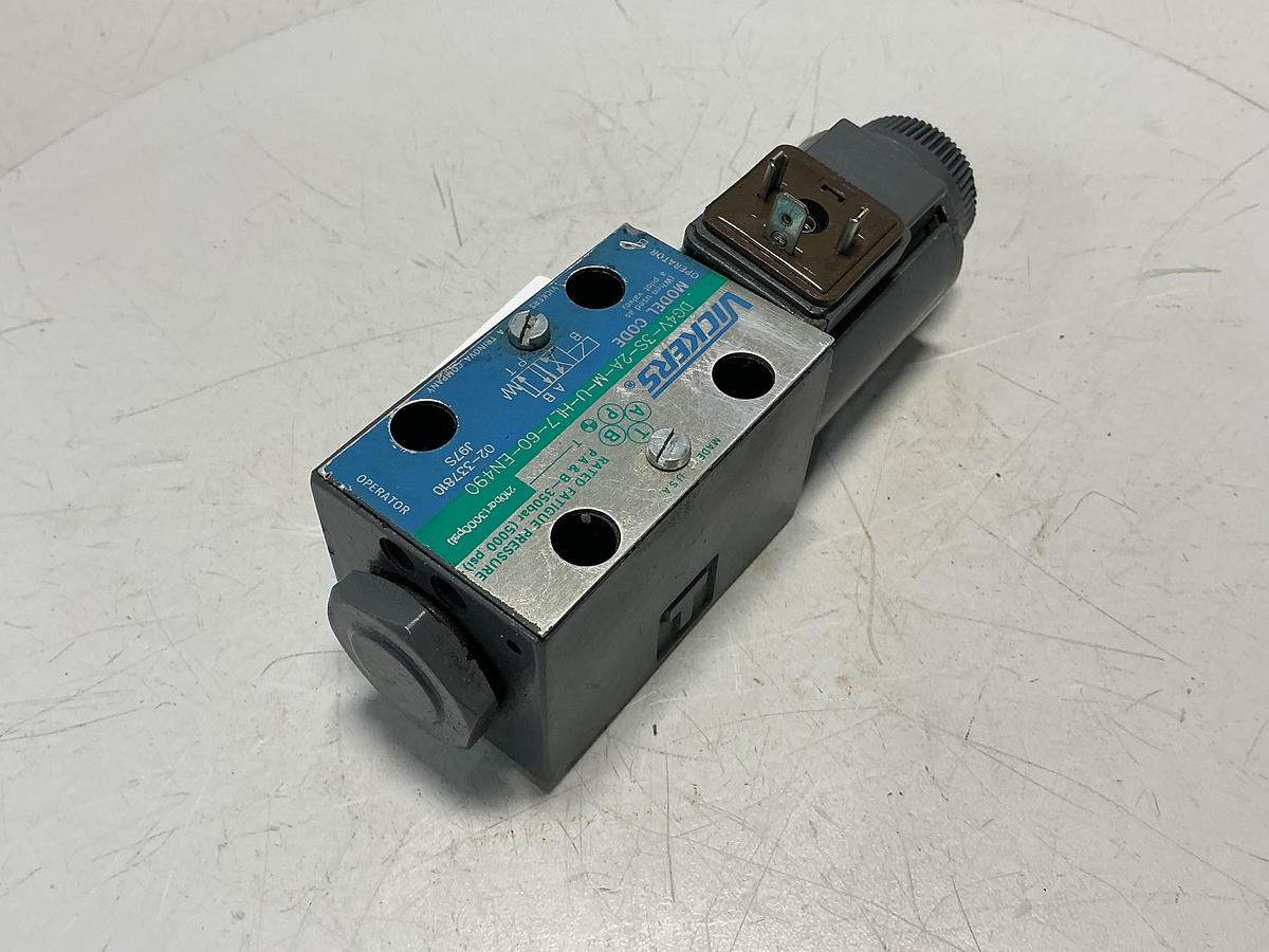 Used VICKERS DG4V-3S-2A-M-U-HL7-60-EN490