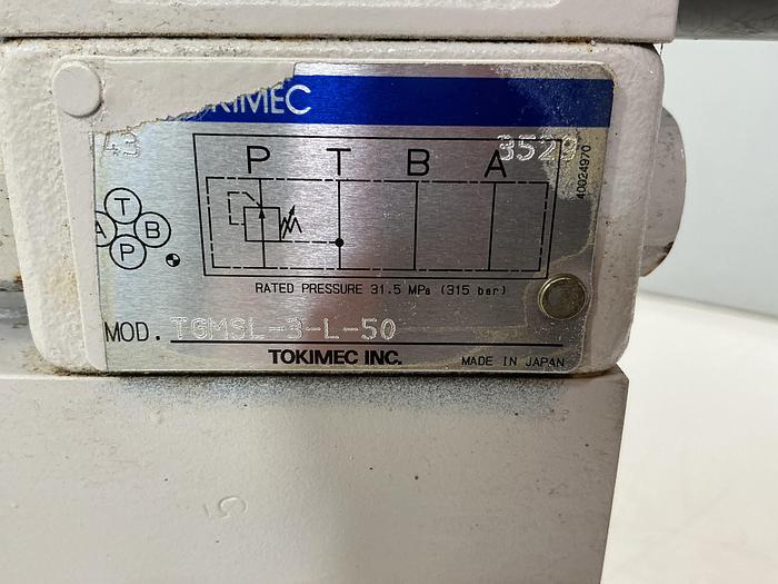 Used TOKIMEC DG4VS-3-0C-M-P7-H-7-P12-52
