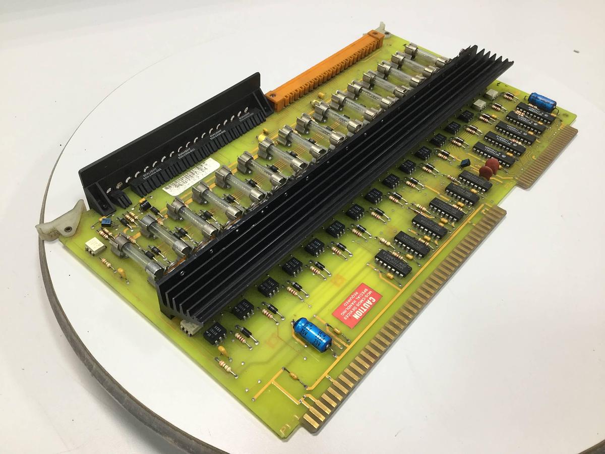 Used CINCINNATI MILACRON I/O Board 3-531-4479A Used