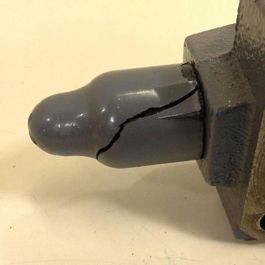 Used VICKERS Hydraulic Valve CVCS25C1S2W24510AP10 #82351