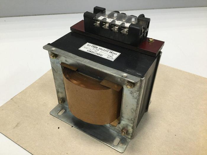 Used SHOWA 800 VA Transformer ST800VA #102615