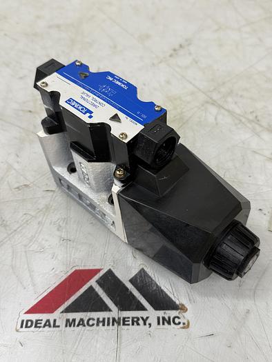 Used TOKIMEC DG4VS-5-0A-M-P7L-H-7-40