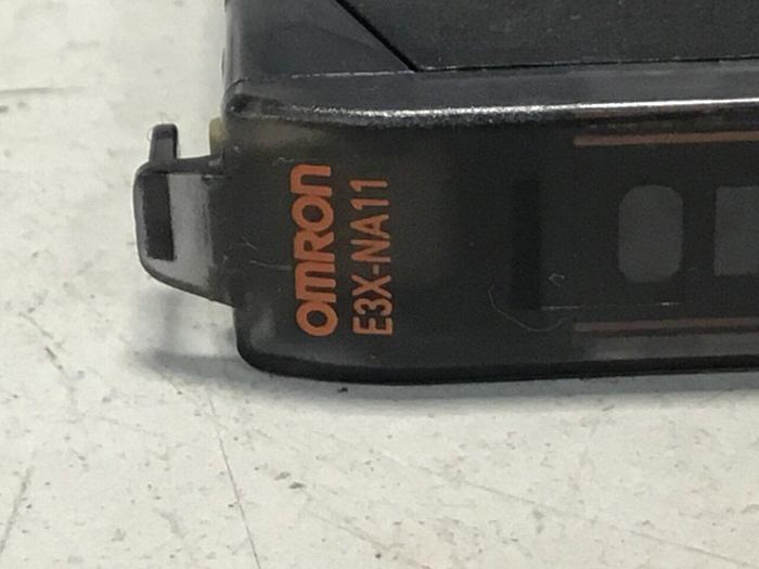 Used OMRON Photoelectric Sensor E3X-NA11 #128475