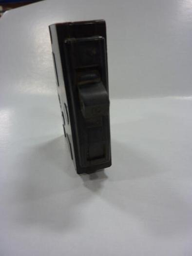 Used SQUARE D 15 Amp Circuit Breaker QO115 #27754
