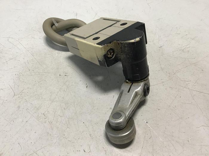 Used OMRON Limit Switch D4C #122259