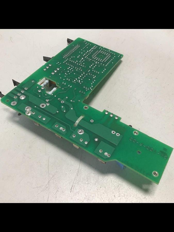 Used GAMMAFLUX Hot Runner Output Board GA-100-F-00 Used