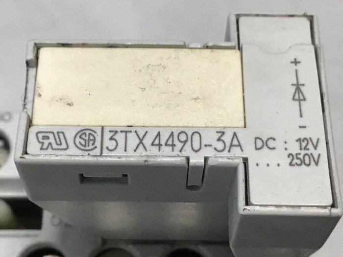 Used SIEMENS Contactor 3TH2271-0BB4 #133222
