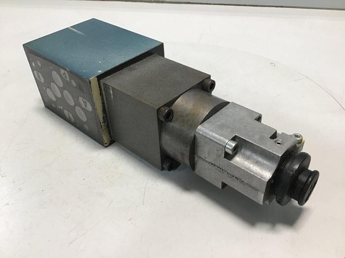 Used BOSCH Servo Proportional Valve 0 811 403 001 Used