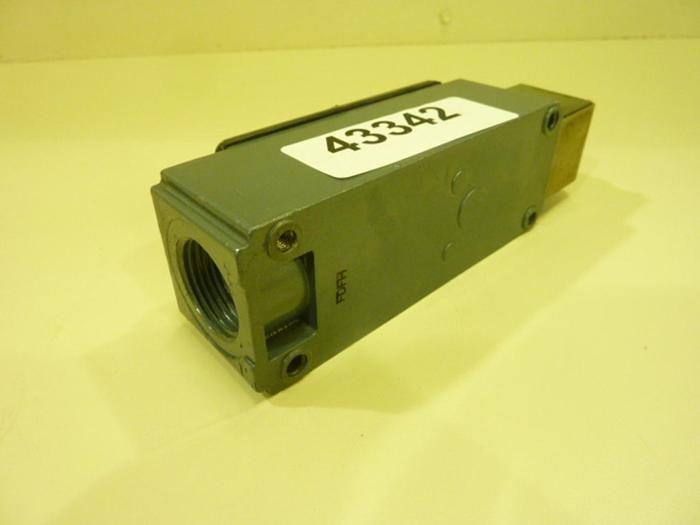 Used ALLEN BRADLEY Limit Switch 802T-HT SER 1 #43342