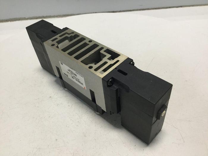 Used SMC Solenoid Valve VFS3210-5E #104195