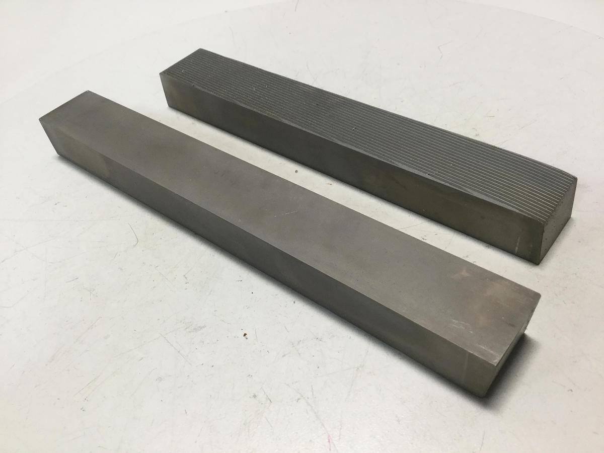 HLT Thread Rolling Die 4-N2-S10-900 USED