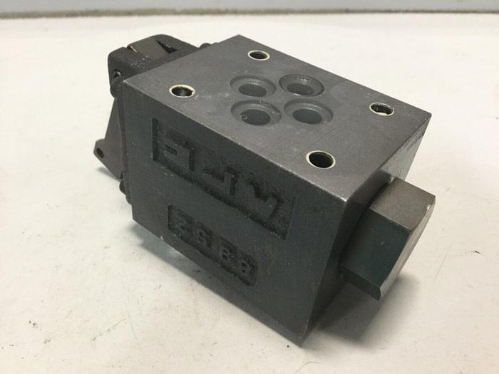 Used YUKEN Directional Valve DCG-01-2B3-Y-4008 USED