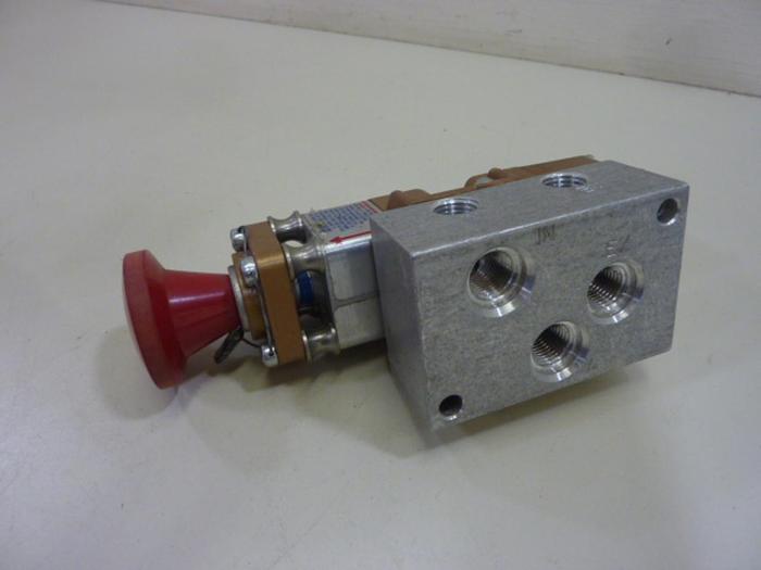 Used VERSA Lock Out Valve VIZ-3311-LOVB #52585