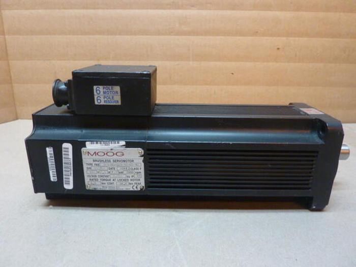Used MOOG 1.73 HP Servo Motor T-1-M6-030-10-02-16 Used