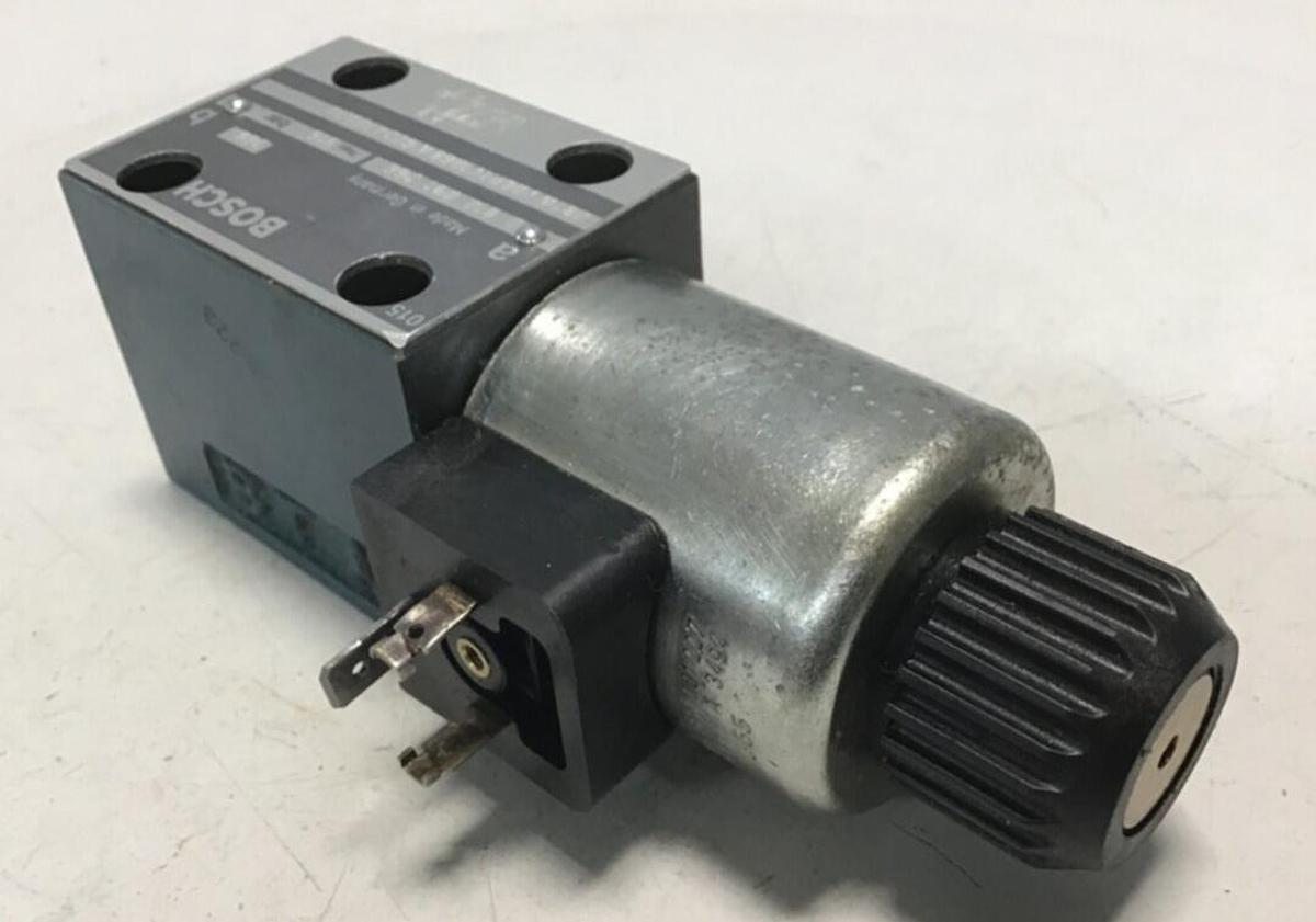 Used BOSCH Valve 0 810 091 266 USED