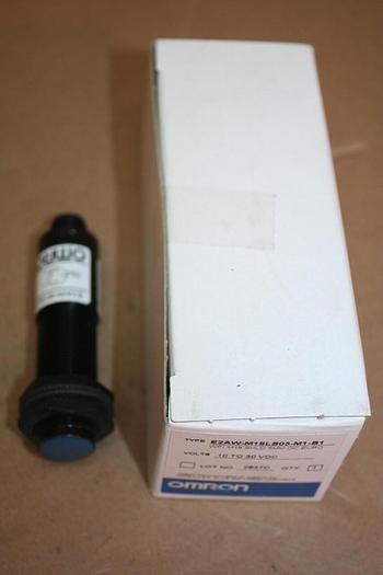 OMRON Proximity Switch E2AW-M18LS05-M1-B1 #20589