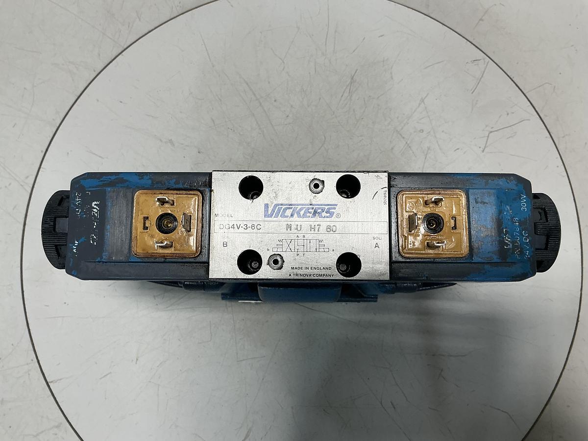 Used VICKERS DG4V-3-6C-M-U-H7-60