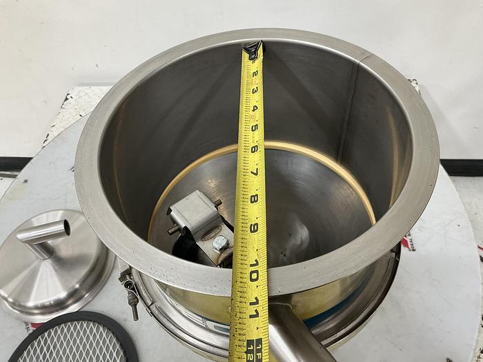Used NOVATEC VR-12-MM