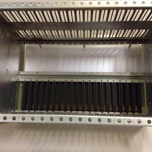 Used CINCINNATI MILACRON Chassis Rack w/o Cards 3-424-1806A #85895